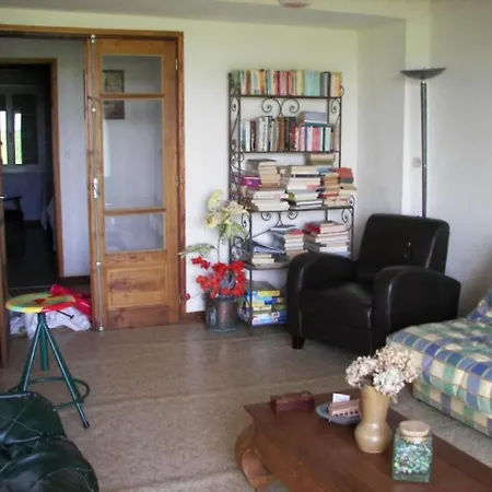 House Au Pre Vert